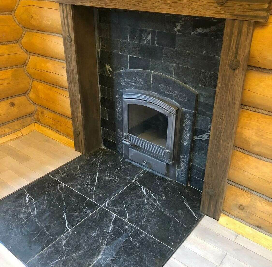 reznye_nalichniki_iz_dereva_kamin_roughcut